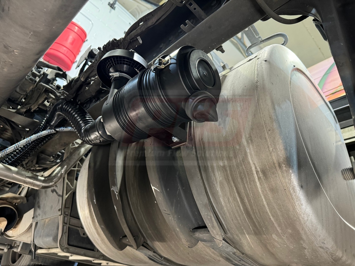 Mouvex B200 with air cooler